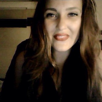 Profil de Catina, 33 ans, Cougar nue à Vernier (Genève)